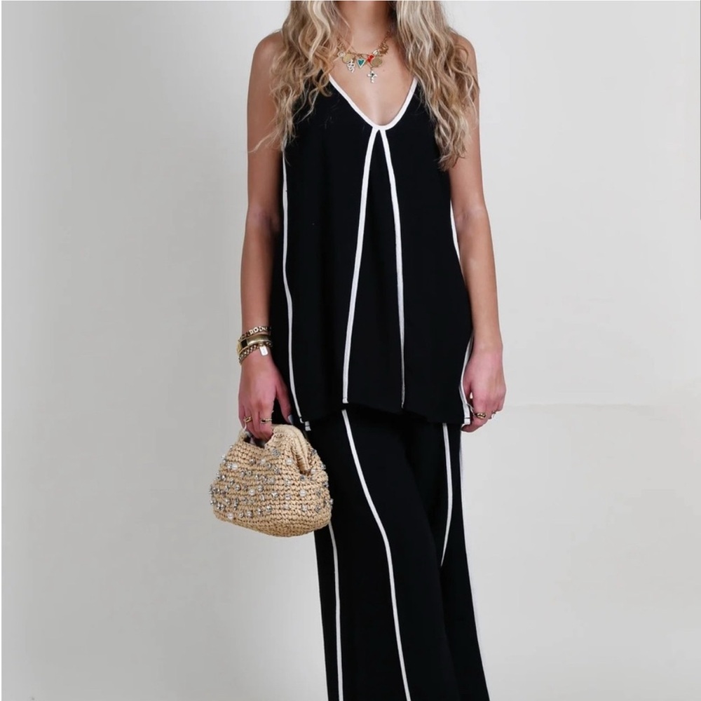 Sancia matching set: Esila top & Vera pants